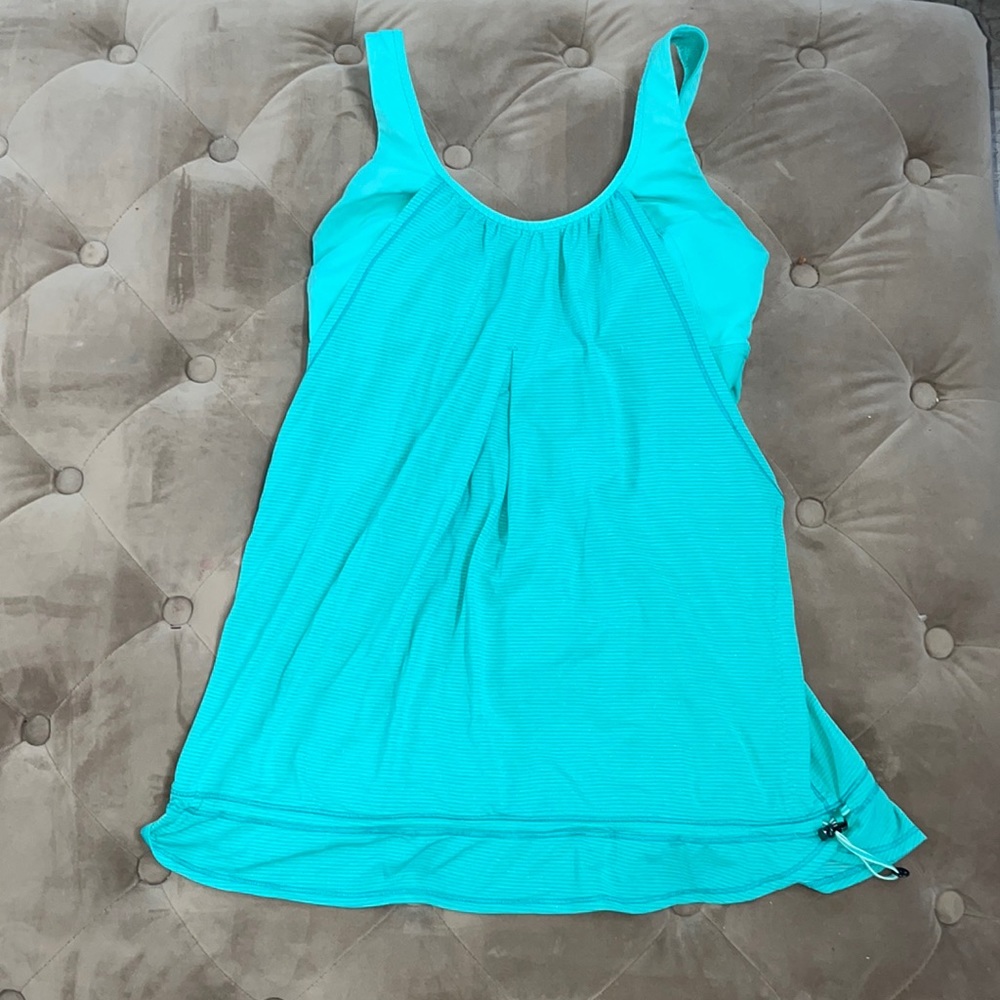 Lululemon Tank with Built-in bra and cinch waist